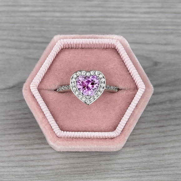 Beautiful Pink Heart Bling Ring - size 7 - Picture 1 of 8